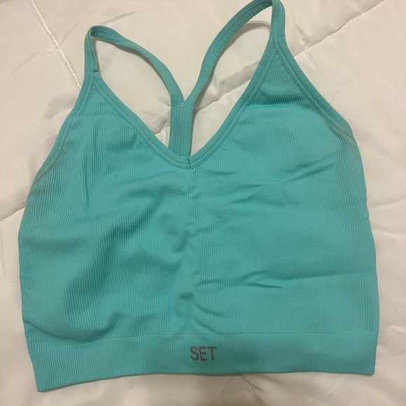 Set Active Electric Sculpt Flex Ribbed V Bra (Size M/L) - Picture 12 of 14